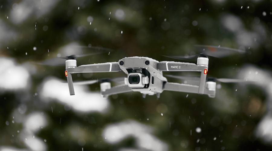 Den aktuelle Vis stedet bølge Tips for Flying Your Drone in Rain or Snow - Pilot Institute