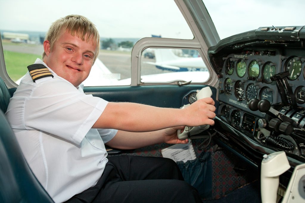 become a licensed pilot