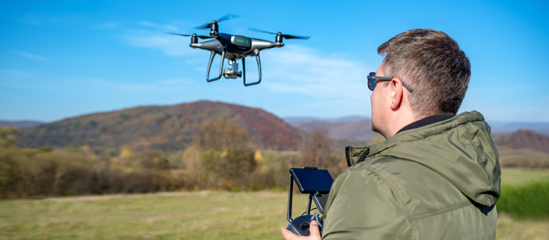 Lost Link Emergency Procedures for Drone Pilots