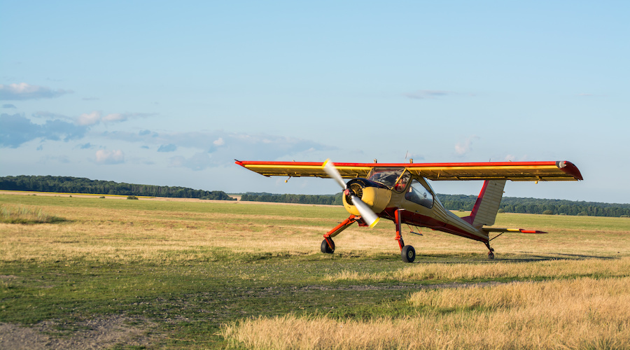 Sports light aircraft in the field landing takeoff