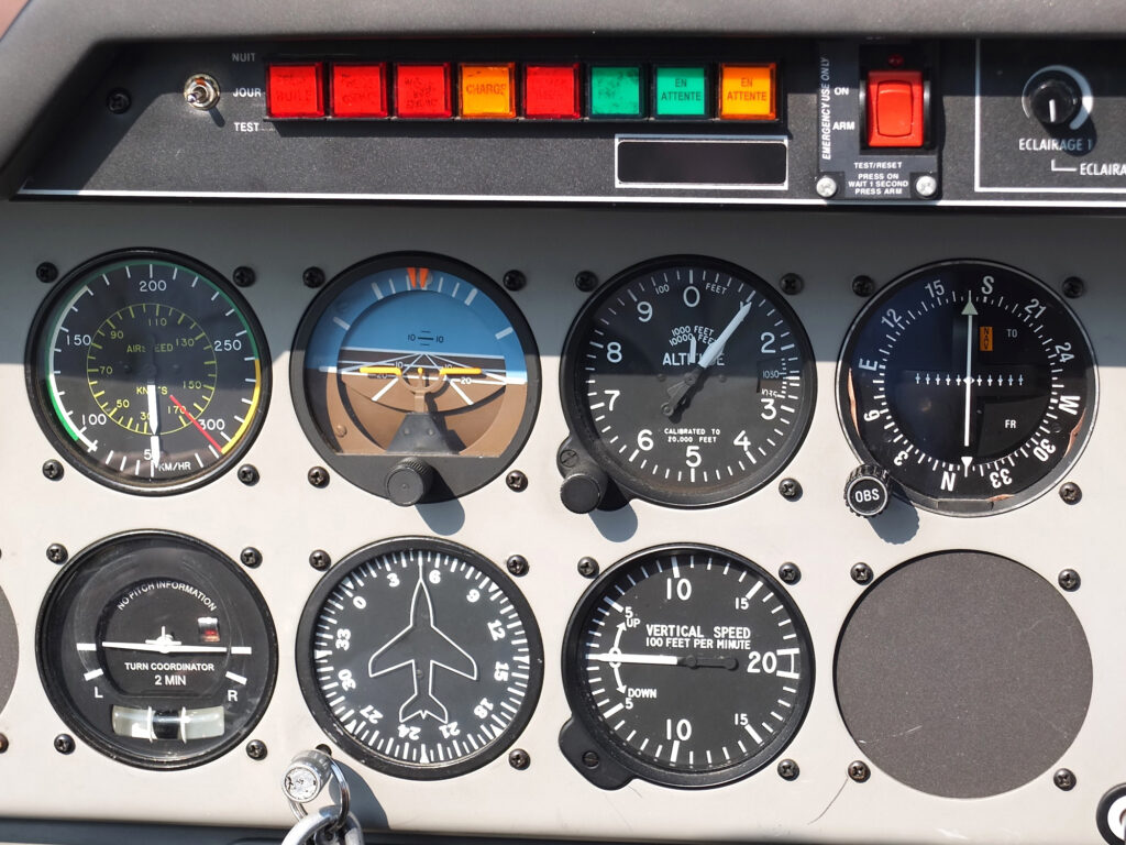 The Six Pack Basic Flight Instruments Pilot Institute