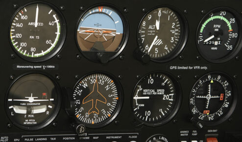 The Airspeed Indicator - How it Works and What it Does - Pilot Institute