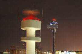 Light Gun Signals - The Complete Guide To ATC Lights - Pilot Institute