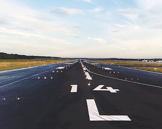 Runway Numbers - A Simple Guide to What They Mean - Pilot Institute