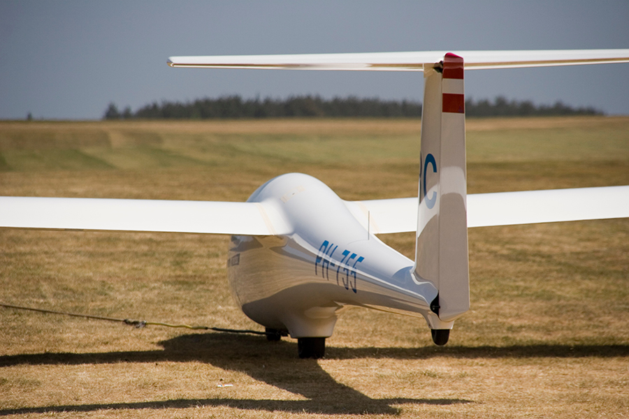 how-much-does-a-glider-cost-piotinstitute