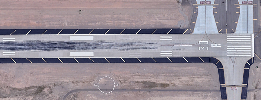 Runway-shoulder-markings-at-Phoenix-Mesa-Gateway-Airport-AZ