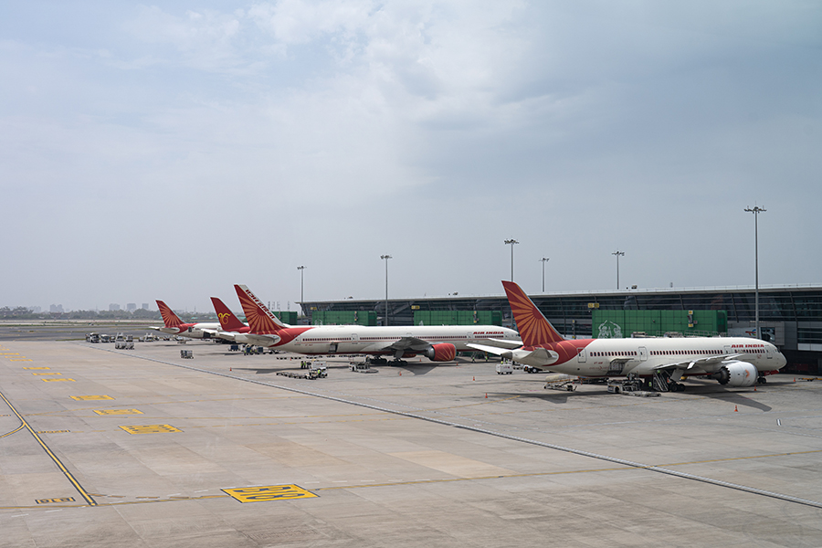 Indira-Gandhi-International-Airport-(VIDP)