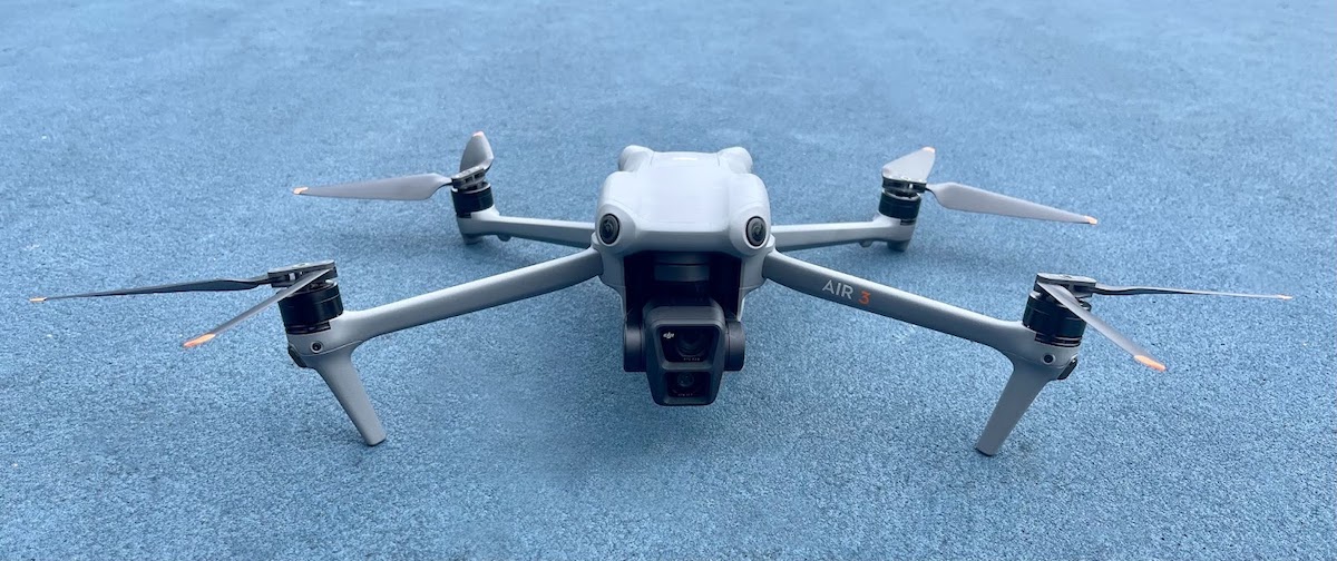 DJI Air 3 Review: Excellent choice for most drone pilots, but not  professionals - Pilot Institute